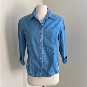 VINTAGE Chambray Pearlized Button Down Shirt Womens Sz Medium Quarter Sleeve